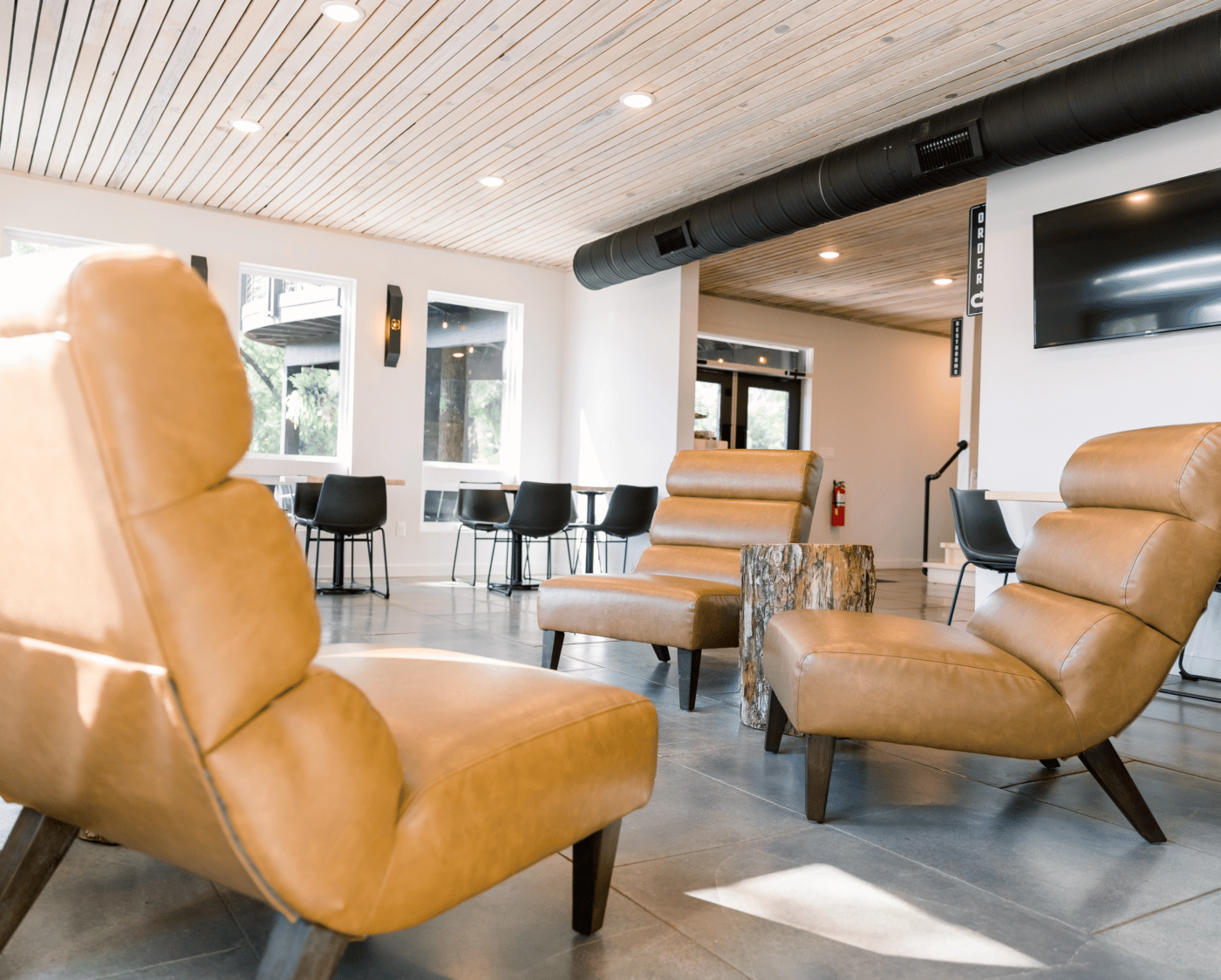 Eat & Drink, Stay, Shop, Play & Party Sawyer's Landing